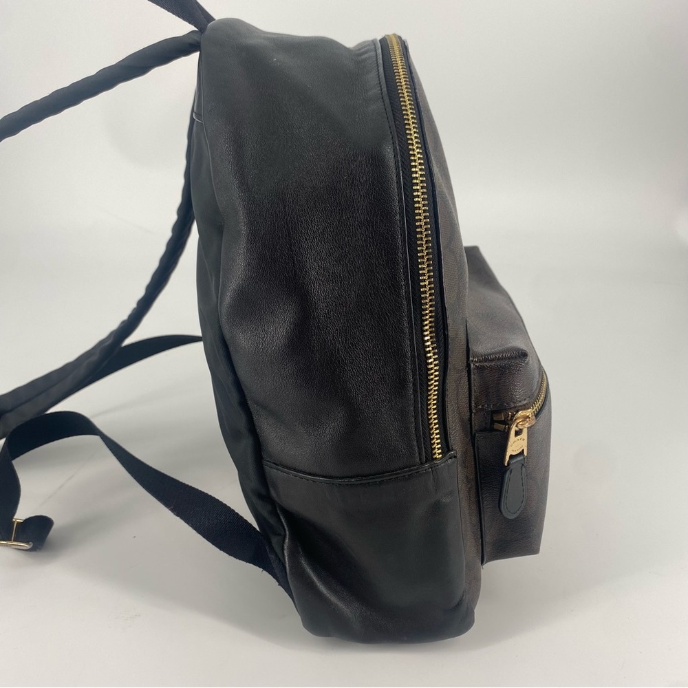 Coach Medium Charlie Backpack Signature Canvas - Picture 2 of 16
